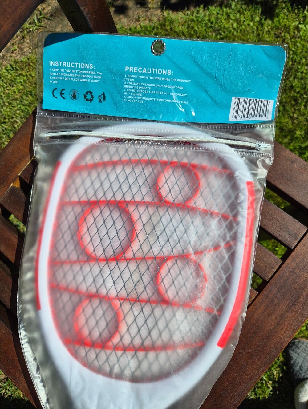 ⚡️Electronic Fly Swatter Bug Zapper Racket 🆕 NIP - Picture 3 of 9